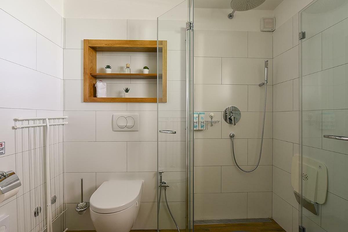 Apartment Balthazar Ровин Екстериор снимка